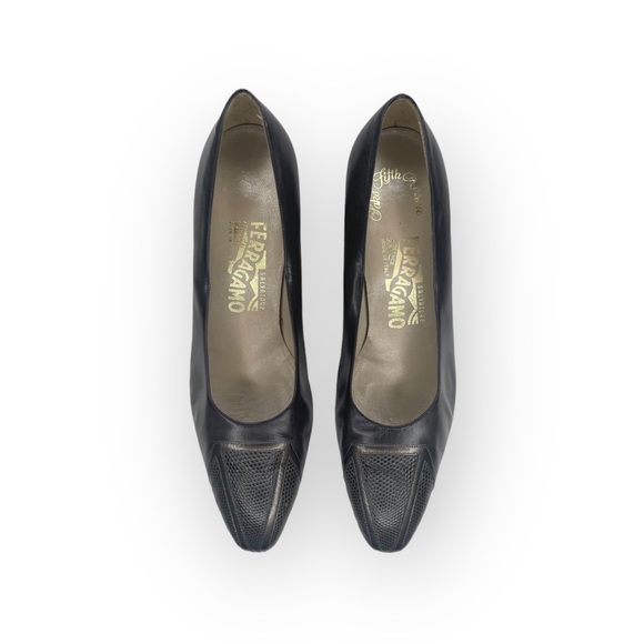 Vintage: Ferragamo x SFA ❀ Inset Croc Embossed Kitten Heel Pumps ❀ Slate Leather - Picture 8 of 16